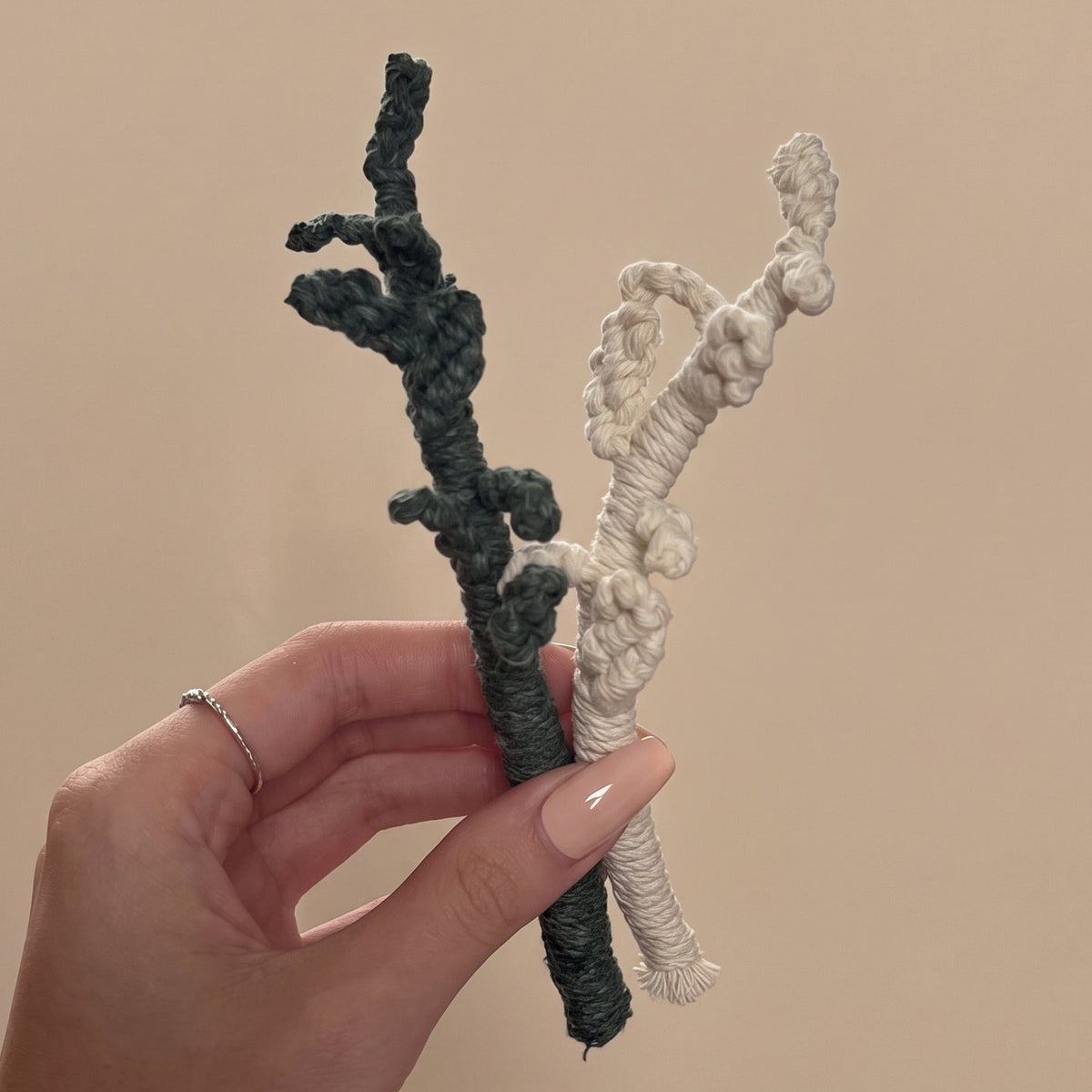 Patrón de Macramé - Flores Tejidas