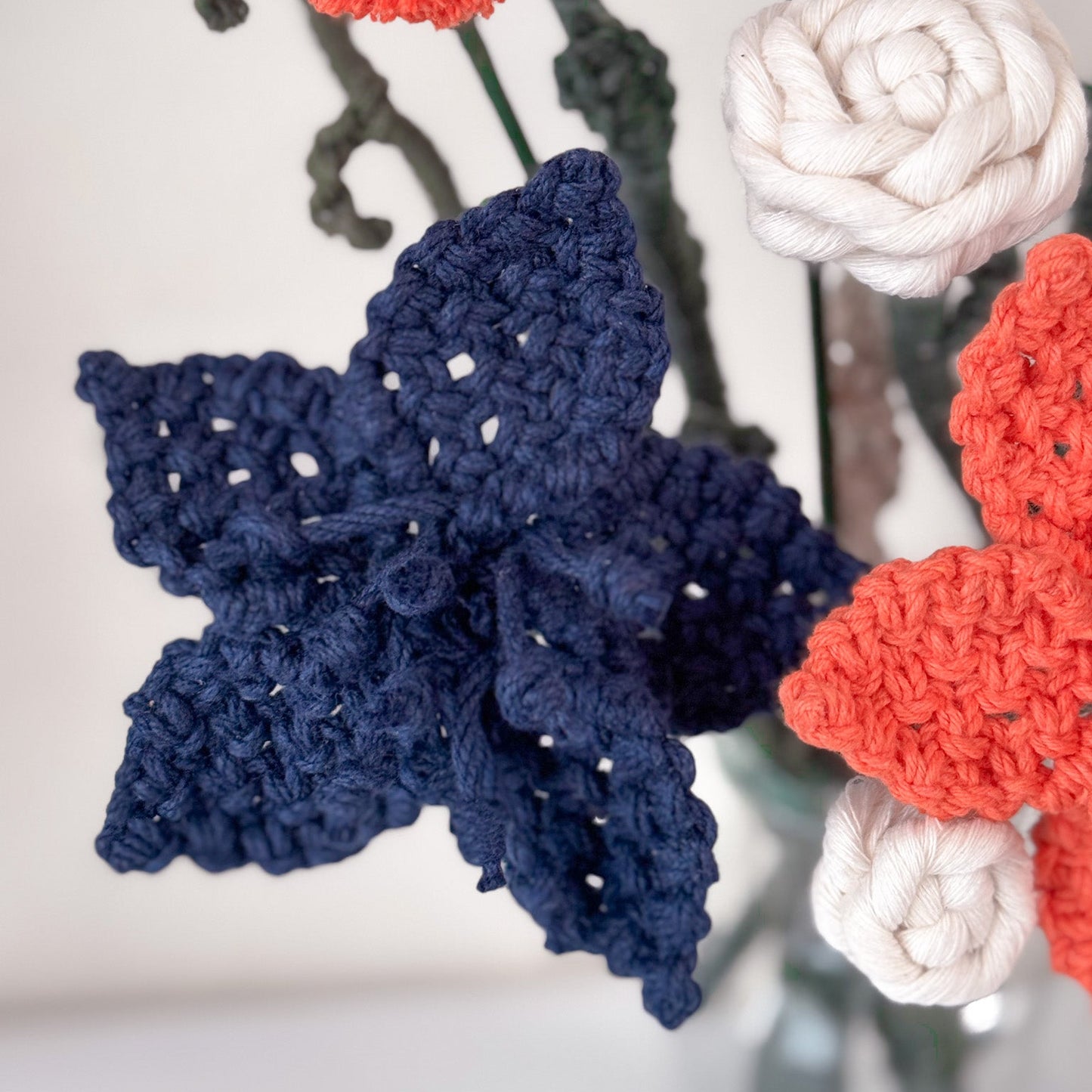 Clase en Línea: Flores Tejidas